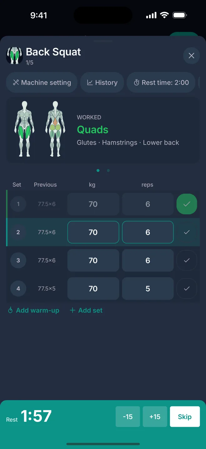The rest timer counting down after a logged set, with -15 s, +15 s and skip.